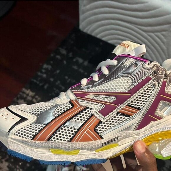 Balenciaga Men's multi Trainers - Picture 3 of 7